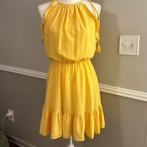 Bebe yellow sleeveless dress. Size 4